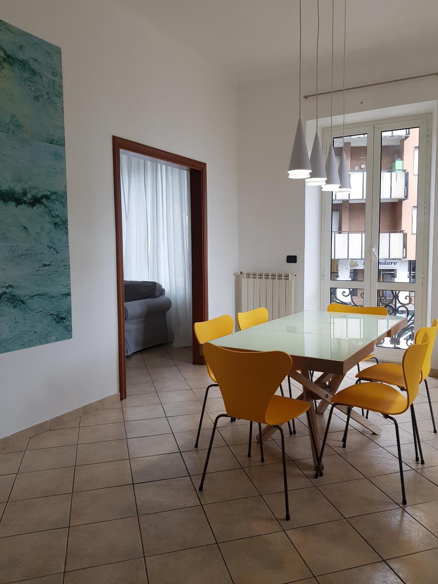 La Terrazza Apartment,A 50 Mt Dal Mare ヴァラッツェ エクステリア 写真